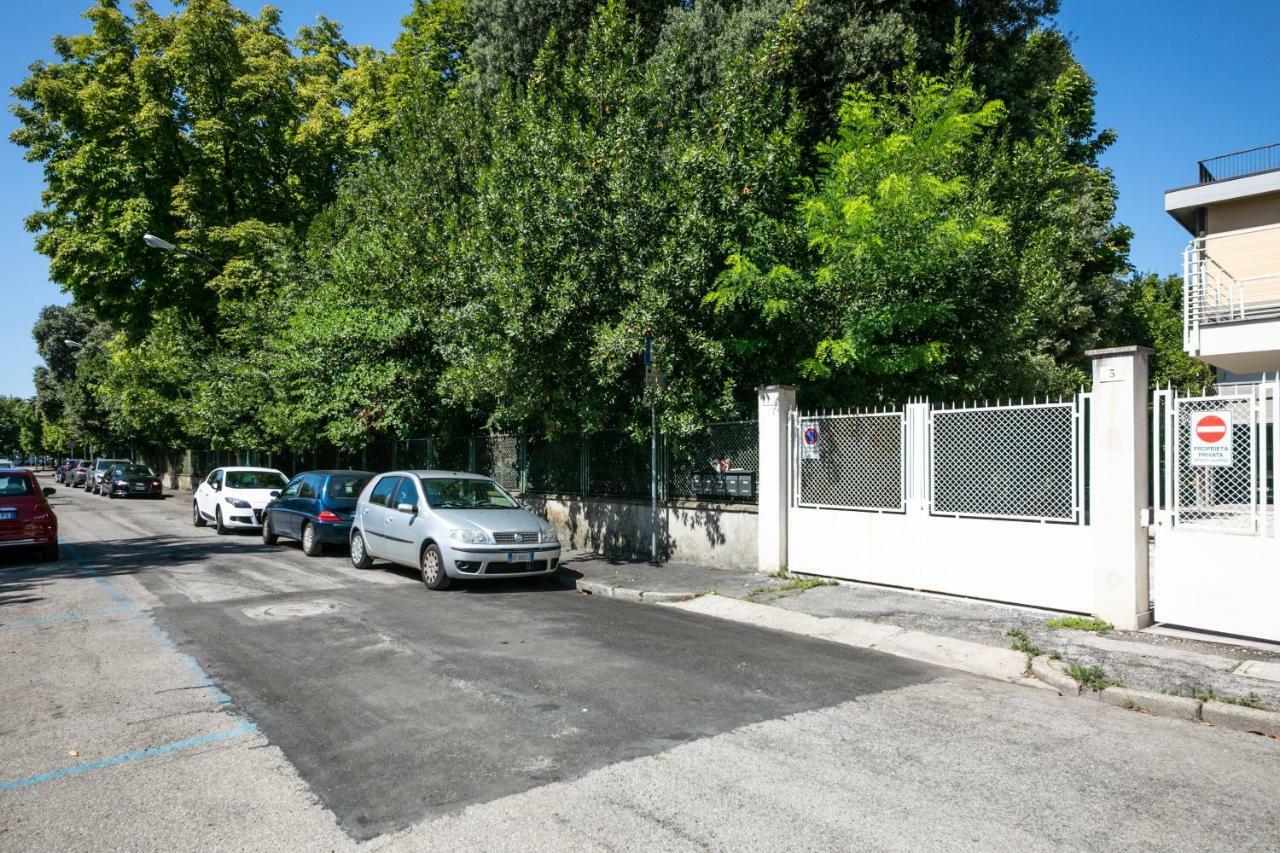 Campus House Apartment Forlì Екстериор снимка